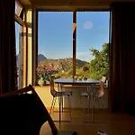 Modern Tinyhouse With Views Over Harbour * Skrova