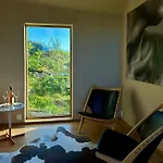 Modern Tinyhouse With Views Over Harbour Skrova