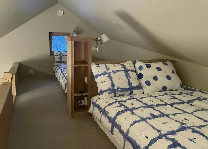 Nyaraló Modern Tinyhouse With Views Over Harbour *