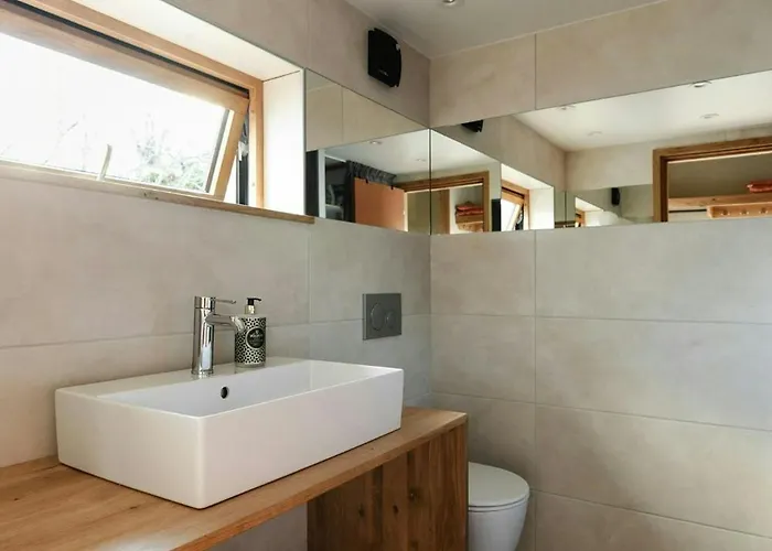 Modern Tinyhouse With Views Over Harbour Nyaraló *