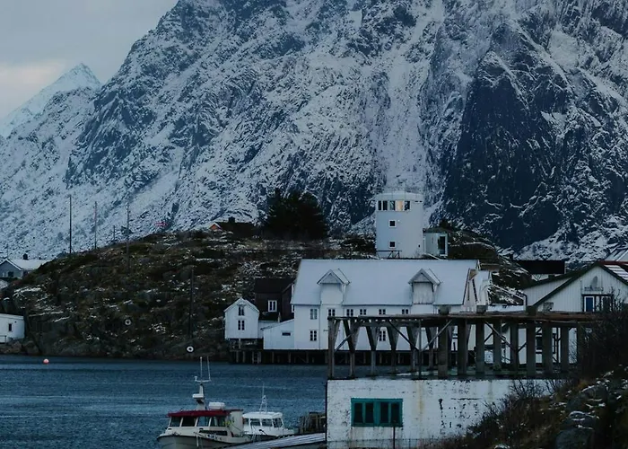 Modern Tinyhouse With Views Over Harbour Nyaraló Skrova